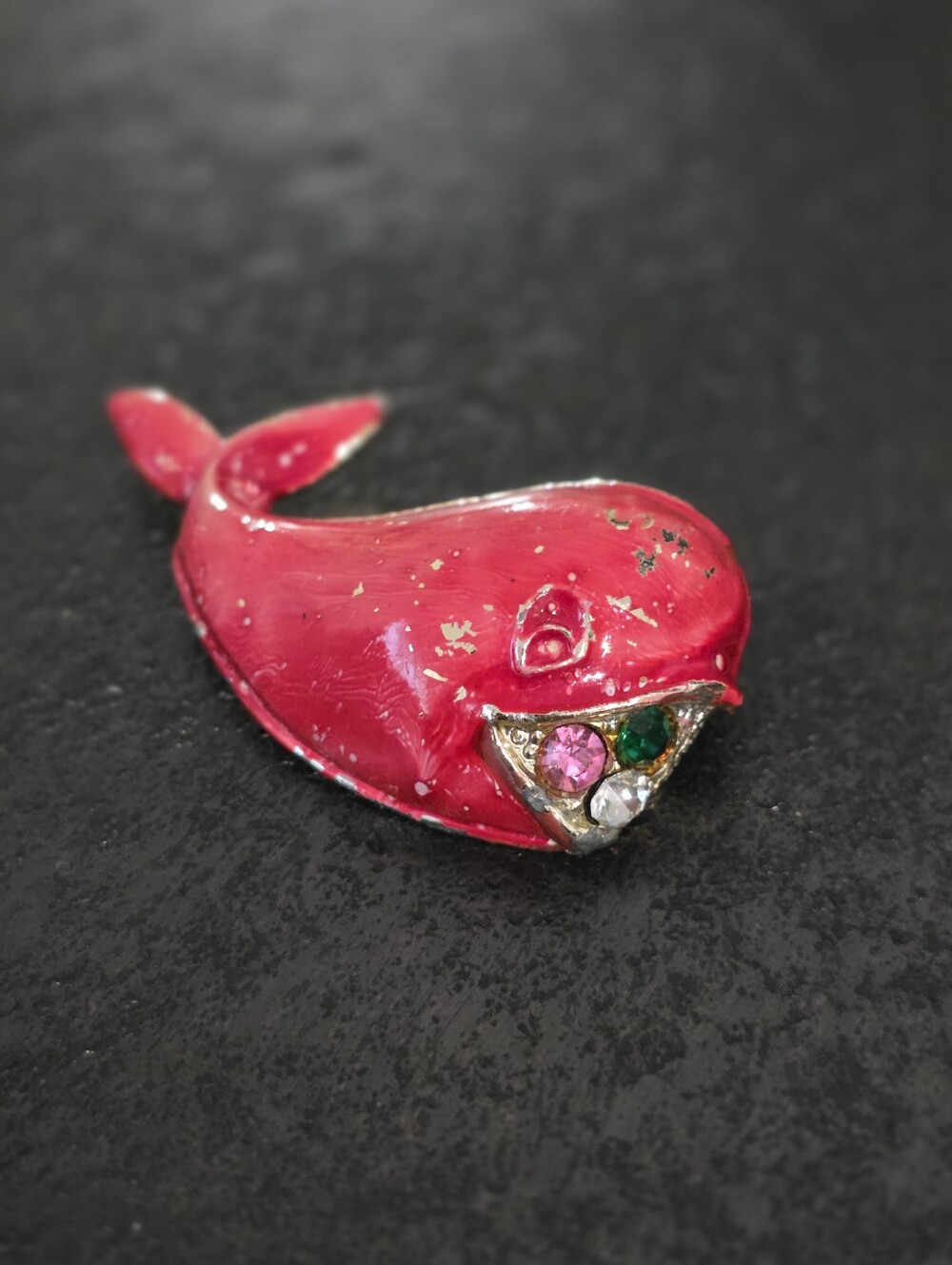 Kitschy Vintage 1960s Hot Pink Enamel & Rhinestone Whale Brooch Pin - 2"